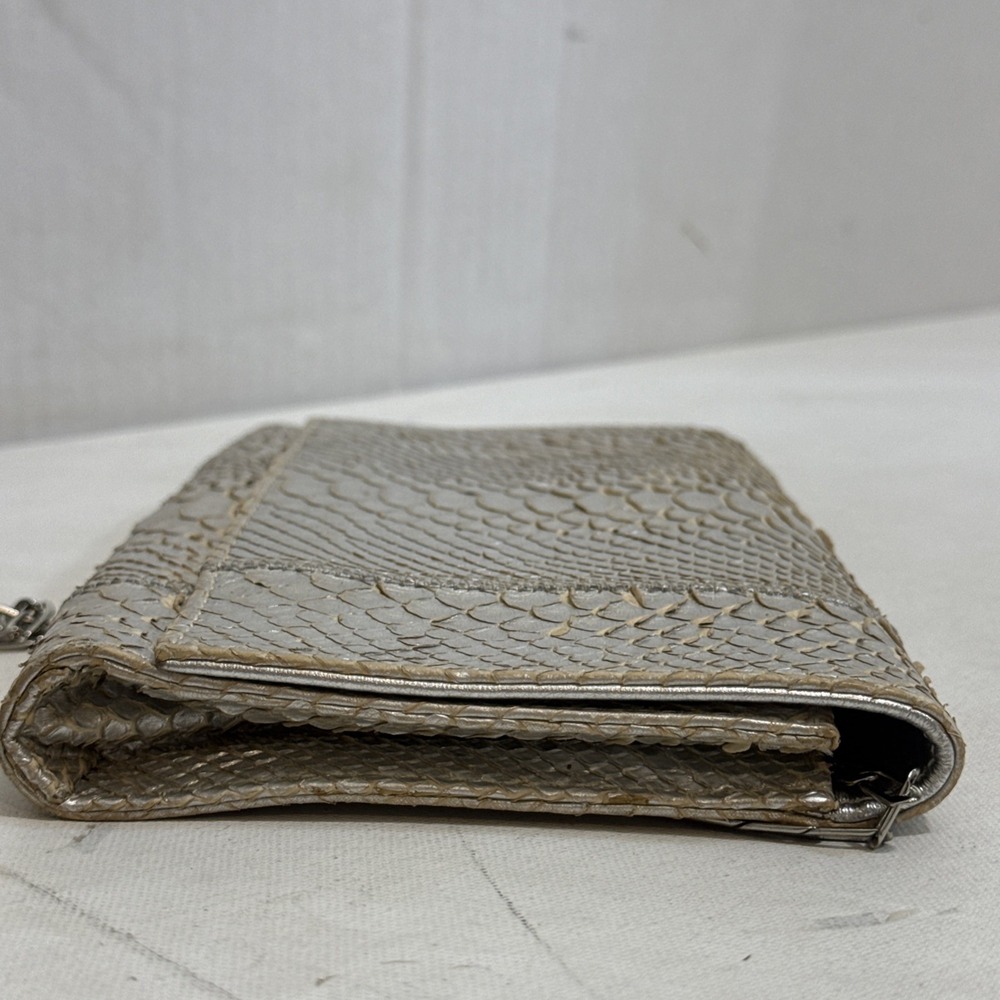 Carlos Falchi Clutch Metallic Leather Crossbody Envelope Chain Strap Purse Bag - Picture 9 of 16
